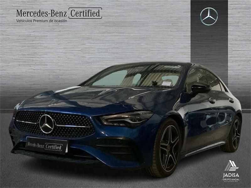 Usado Mercedes CLA200 163 CV (119 kW) 2025 Gris Berlina
