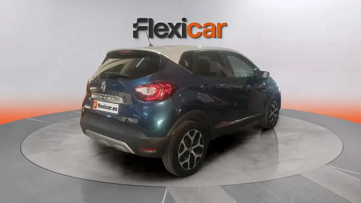 Usado Renault Captur Intens 90 CV (66 kW) 2017 Azul SUV