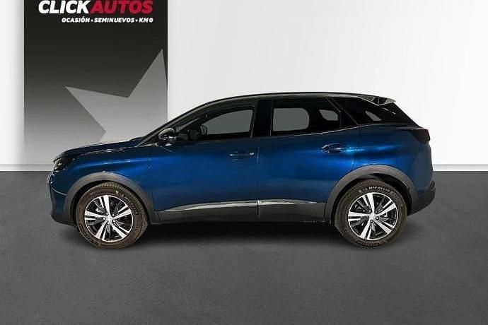 Usado Peugeot 3008 Allure 130 CV (95 kW) 2023 Gris SUV