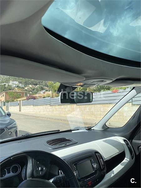 Usado Fiat 500L Lounge 95 CV (69 kW) 2012 Blanco Monovolumen