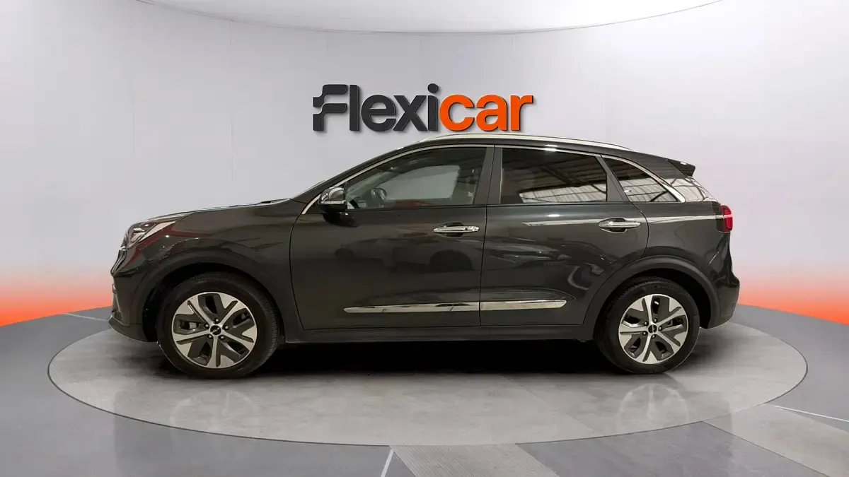 Usado Kia Niro 100 kW (136 CV) 2022 Azul SUV