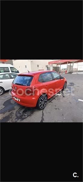 Usado VW Polo Advance 85 CV (62 kW) 2011 Rojo Utilitario