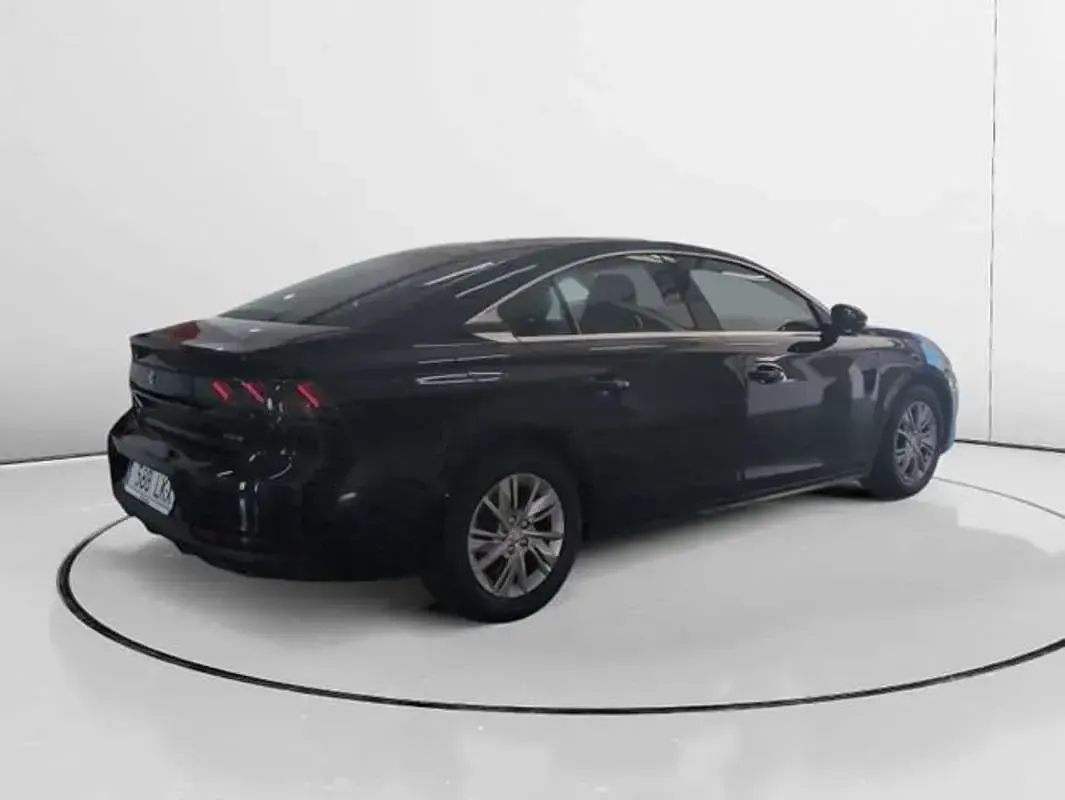 Usado Peugeot 508 Active 131 CV (96 kW) 2020 Negro Berlina