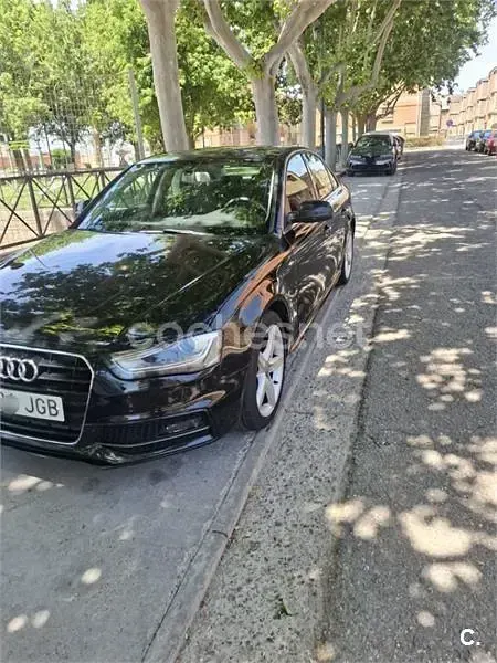 Usado Audi A4 S-Line 150 CV (110 kW) 2015 Negro Berlina
