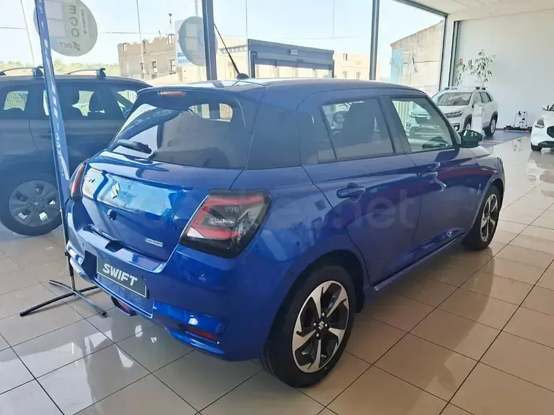Nuevo Suzuki Swift 81 CV (59 kW) 2026 Azul Utilitario