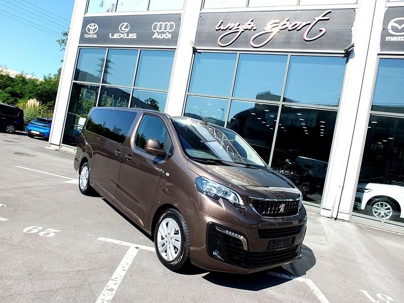 Usado Peugeot Traveller Business-Line 150 CV (110 kW) 2019 Marrón Monovolumen