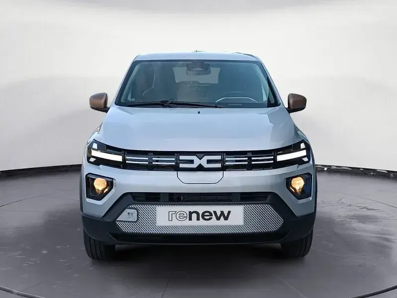 Usado Dacia Spring Extreme 73 kW (100 CV) 2026 Gris Utilitario
