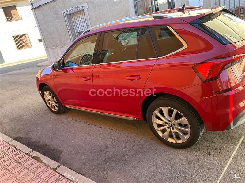 Usado Skoda Kamiq Style 150 CV (110 kW) 2022 Rojo SUV