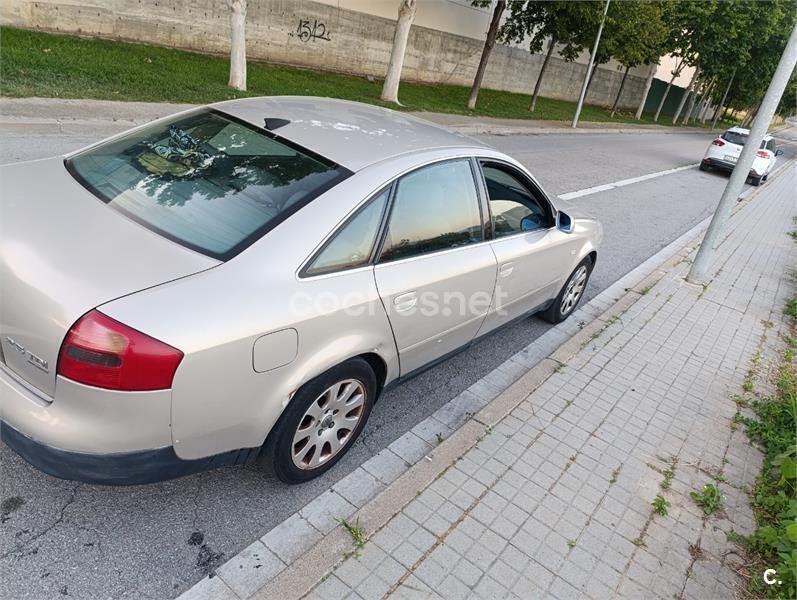 Usado Audi A6 150 CV (110 kW) 2000 Beige Berlina