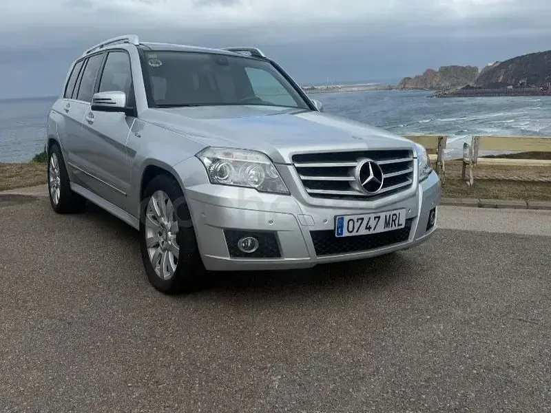 Usado Mercedes GLK250 204 CV (150 kW) 2012 Gris / plata SUV