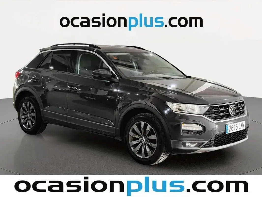 Usado VW T-Roc Advance 110 CV (80 kW) 2021 Gris SUV
