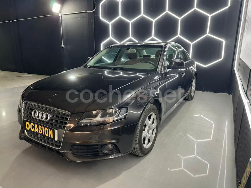 Usado Audi A4 143 CV (105 kW) 2008 Negro Berlina