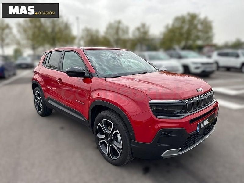 Usado Jeep Avenger Summit 100 CV (73 kW) 2023 Rojo SUV