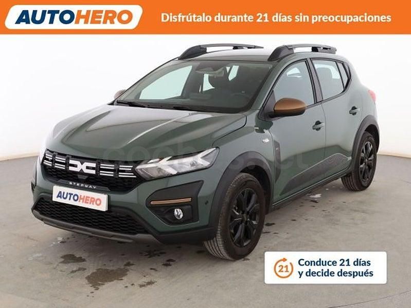 Usado Dacia Sandero Extreme 91 CV (66 kW) 2024 Verde Berlina