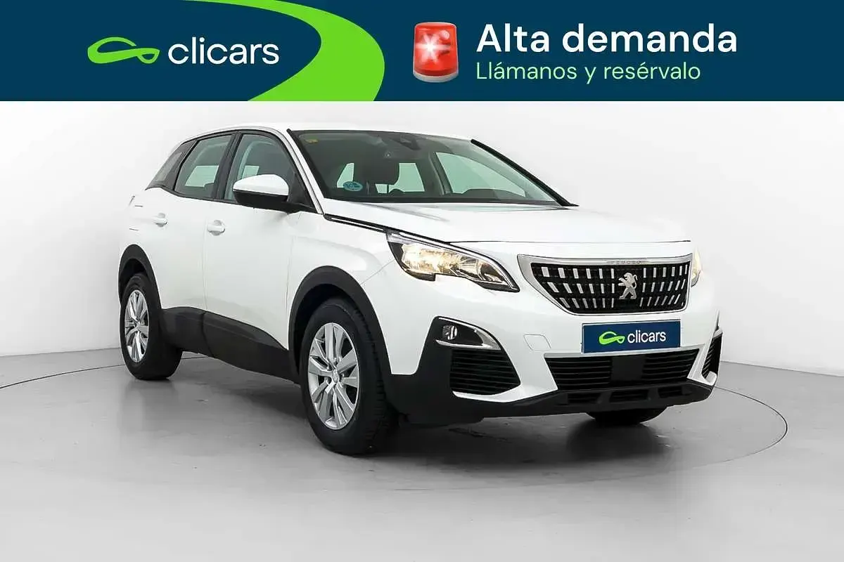 Usado Peugeot 3008 Active 131 CV (96 kW) 2019 Blanco SUV