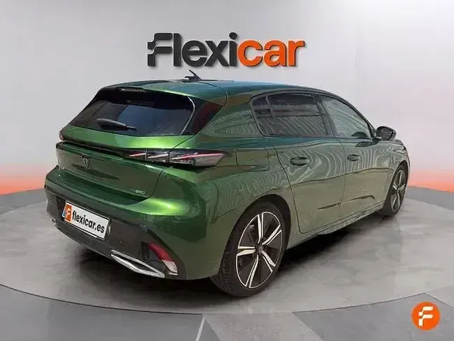 Usado Peugeot 308 GT 180 CV (132 kW) 2022 Verde