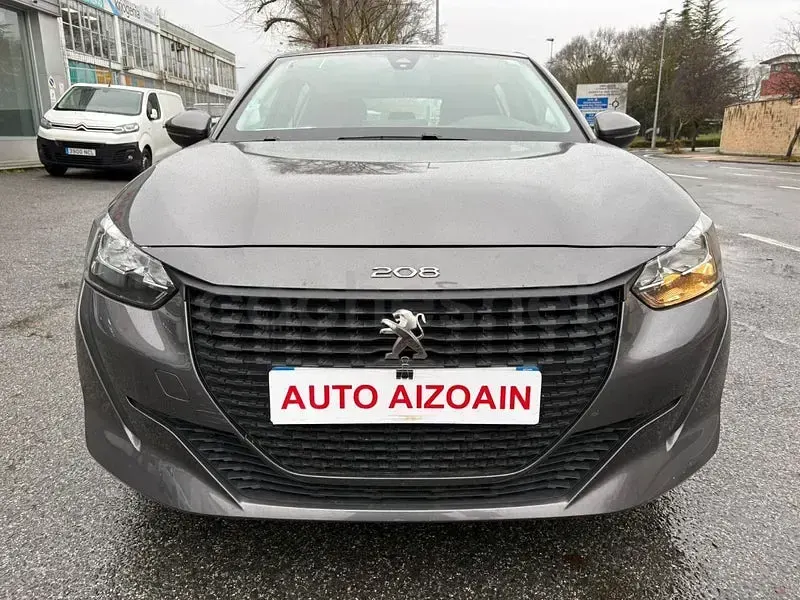 Usado Peugeot 208 Active 100 CV (73 kW) 2022 Gris / plata Utilitario