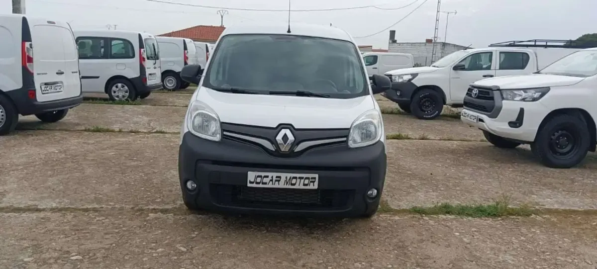 Usado Renault Kangoo 95 CV (69 kW) 2020 Blanco Monovolumen
