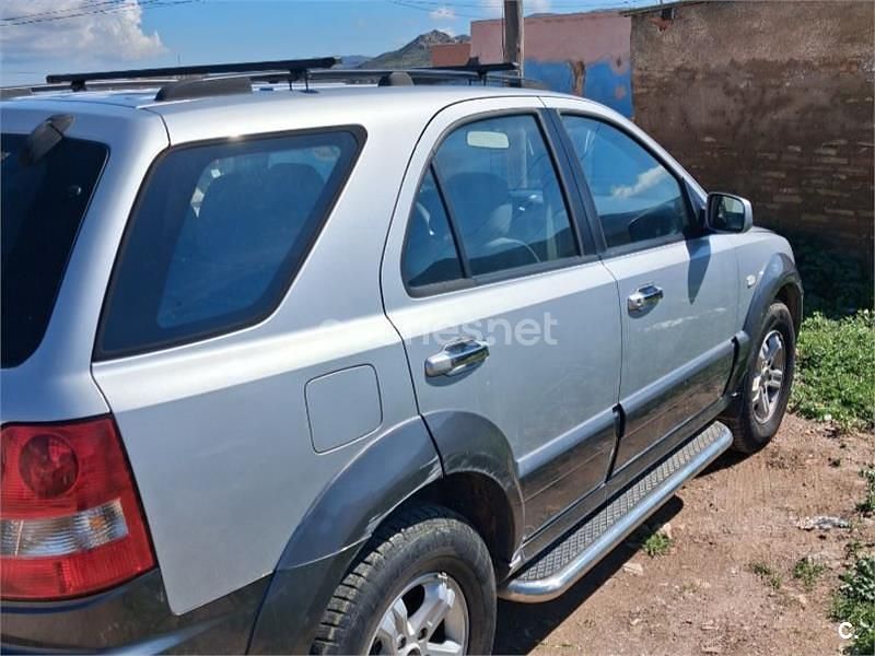 Usado Kia Sorento EX 140 CV (102 kW) 2005 Gris / plata SUV