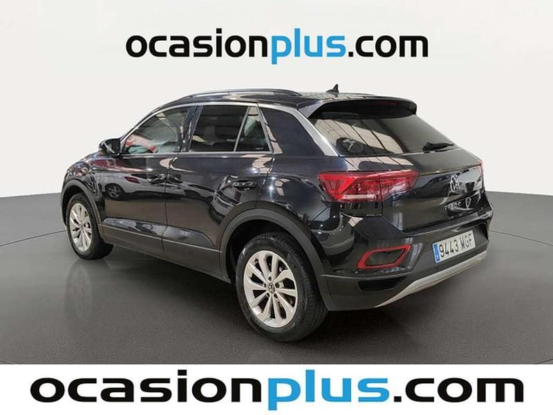 Usado VW T-Roc Life 150 CV (110 kW) 2023 Negro SUV