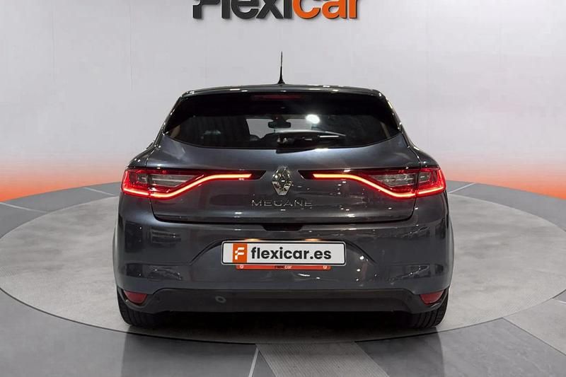 Usado Renault Mégane GrandTour Zen 140 CV (102 kW) 2019 Gris Familiar