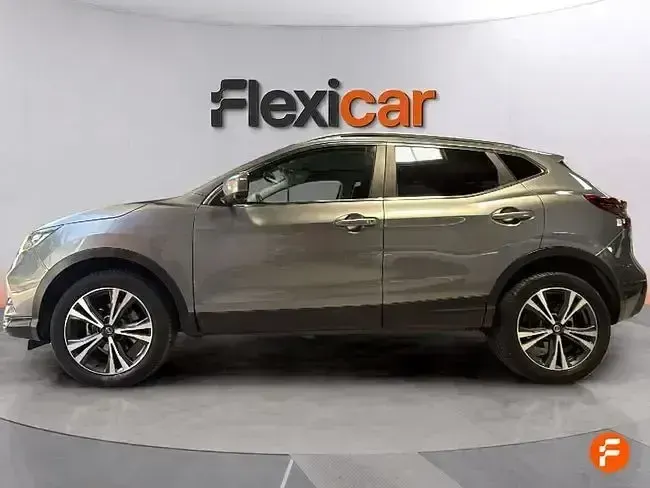 Usado Nissan Qashqai N-Connecta 140 CV (102 kW) 2021 Gris SUV