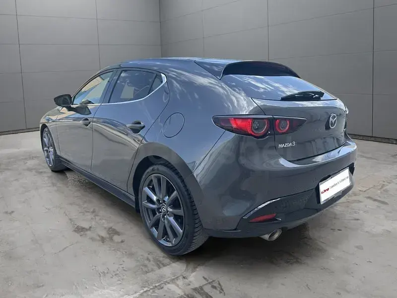 Usado Mazda 3 181 CV (133 kW) 2020 Gris / plata Berlina