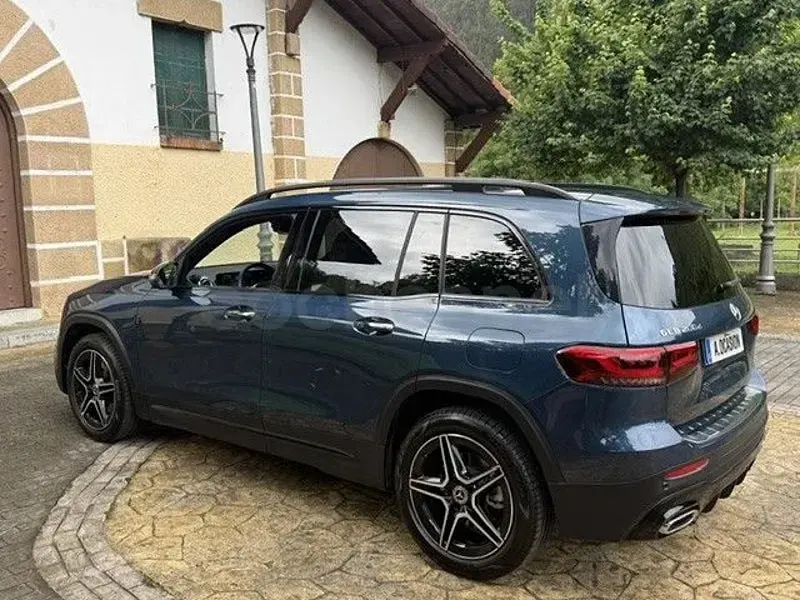 Usado Mercedes GLB200 150 CV (110 kW) 2021 Azul SUV