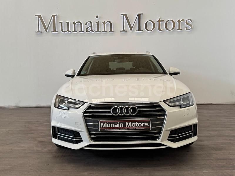 Usado Audi A4 S-Line 150 CV (110 kW) 2017 Blanco Familiar