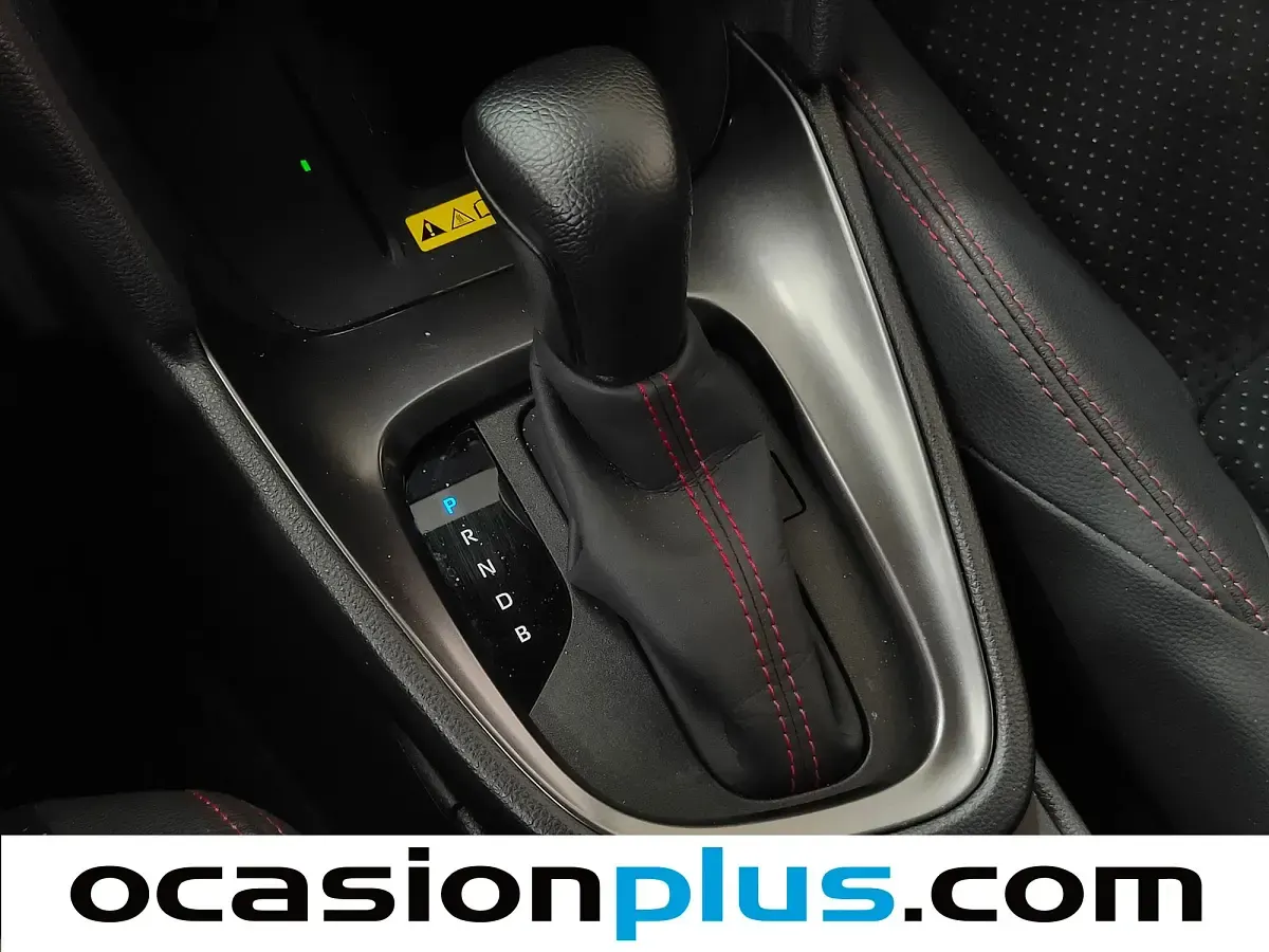 Usado Toyota Yaris Cross Sport 130 CV (95 kW) 2024 SUV