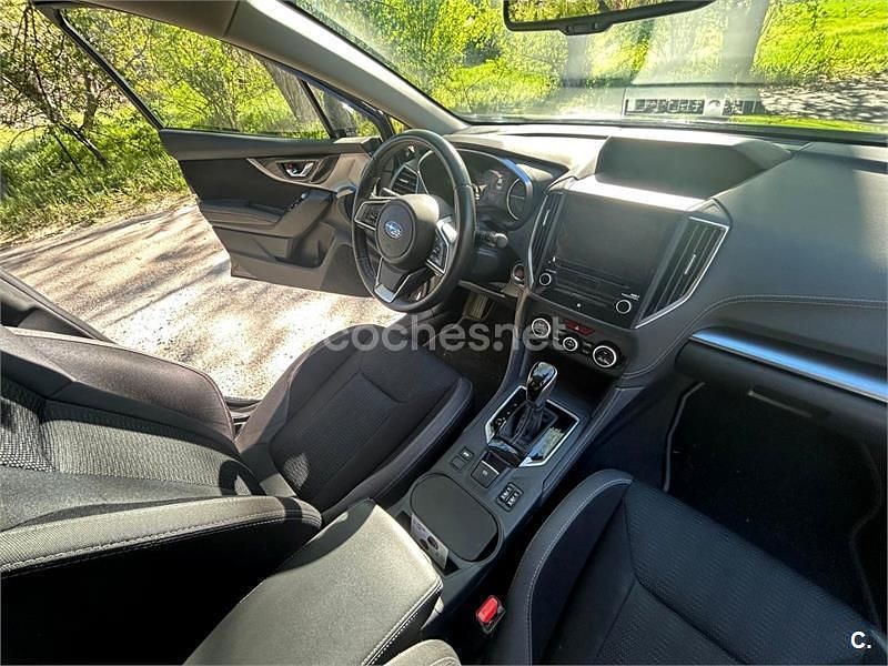 Usado Subaru Impreza 114 CV (83 kW) 2018 Negro Berlina