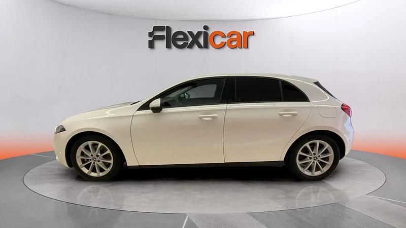 Usado Mercedes A200 163 CV (119 kW) 2022 Blanco Utilitario