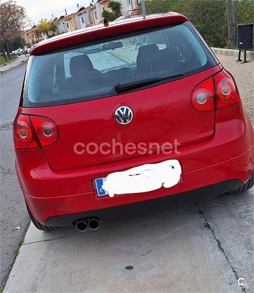 Rojo Usado 2006 VW Golf Sportline Berlina | 6500 € (Precio justo) - Imagen 1/4