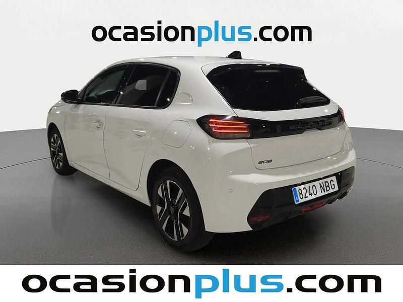 Usado Peugeot 208 Allure 102 CV (75 kW) 2025 Blanco Utilitario