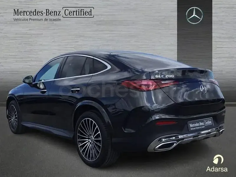 Usado Mercedes GLC220 197 CV (144 kW) 2025 Gris / plata SUV