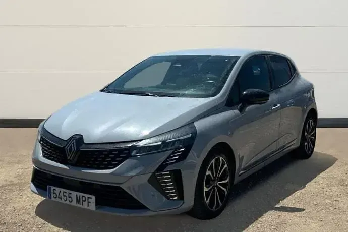 Usado Renault Clio Techno 90 CV (66 kW) 2024 Utilitario