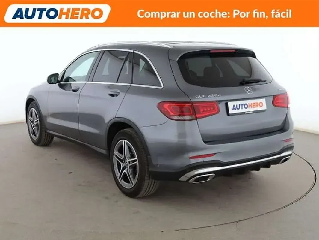 Usado Mercedes GLC220 AMG line 194 CV (142 kW) 2020 Gris SUV