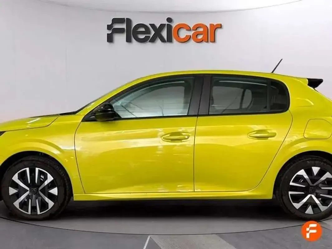 Nuevo Peugeot 208 Style 101 CV (74 kW) 2025 Amarillo Utilitario
