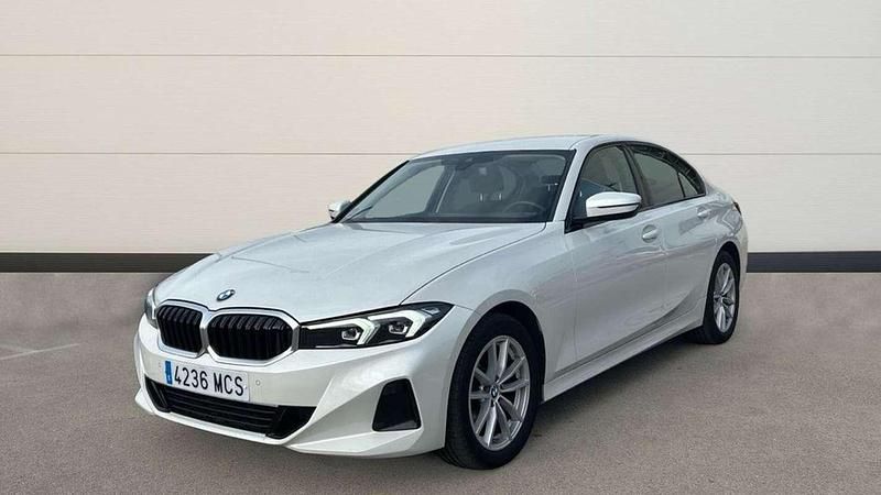 Usado BMW 318 Comfort Edition 151 CV (111 kW) 2022 Blanco Berlina