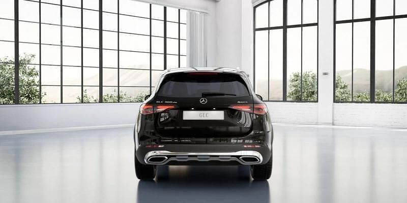 Nuevo Mercedes GLC300de 333 CV (244 kW) 2025 Negro SUV