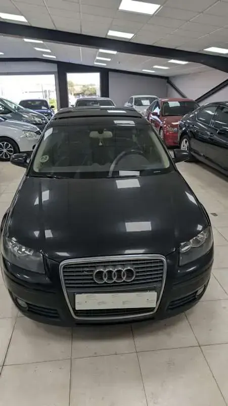 Usado Audi A3 Sportback Ambition 140 CV (102 kW) 2008 Negro Utilitario