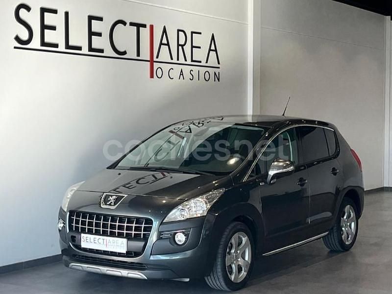 Usado Peugeot 3008 Style 115 CV (84 kW) 2013 Gris / plata Berlina
