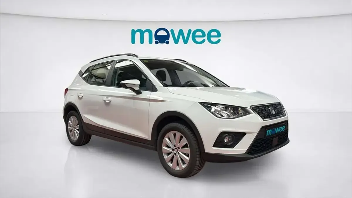 Usado Seat Arona Style 95 CV (69 kW) 2020 Blanco SUV