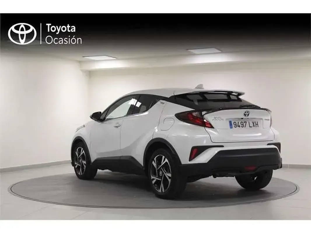 Usado Toyota C-HR Advance 122 CV (89 kW) 2022 Blanco SUV