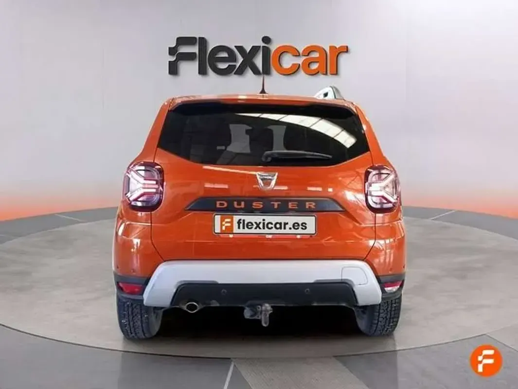 Usado Dacia Duster Essentiel 91 CV (66 kW) 2022 Naranja SUV