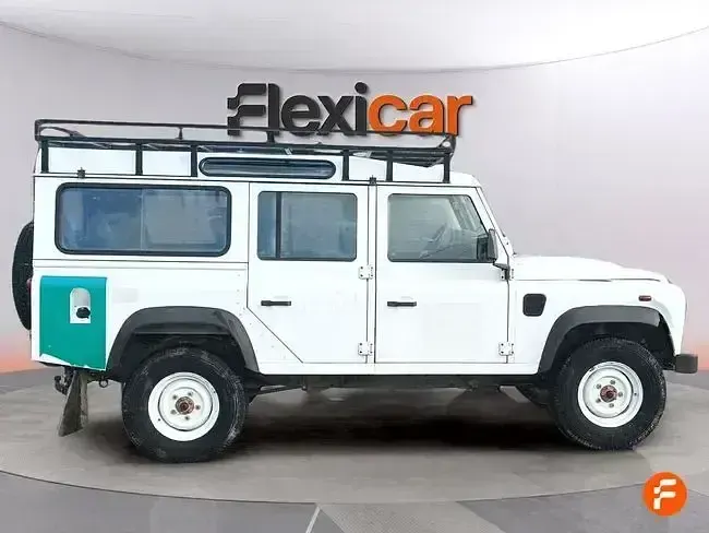 Usado Land Rover Defender 122 CV (89 kW) 2015 Blanco Familiar