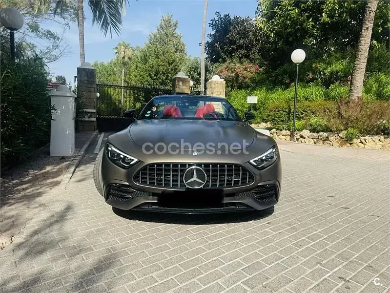 Usado Mercedes SL43 AMG 381 CV (280 kW) 2022 Marrón Descapotable