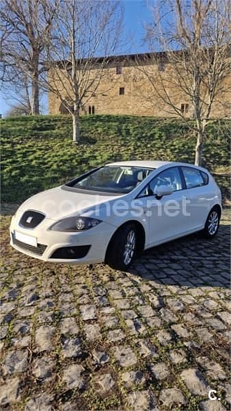 Usado Seat Leon Reference 105 CV (77 kW) 2009 Blanco Utilitario