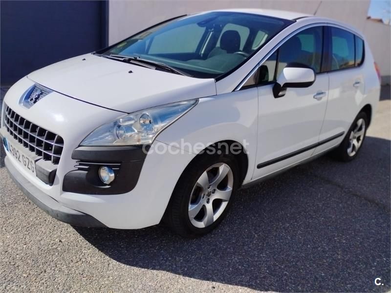 Blanco Usado 2010 Peugeot 3008 Premium Berlina | 5500 € (Precio justo) - Imagen 1/4