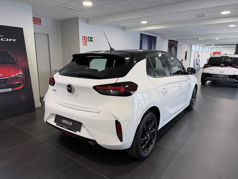 Usado Opel Corsa 100 CV (73 kW) 2023 Blanco Utilitario